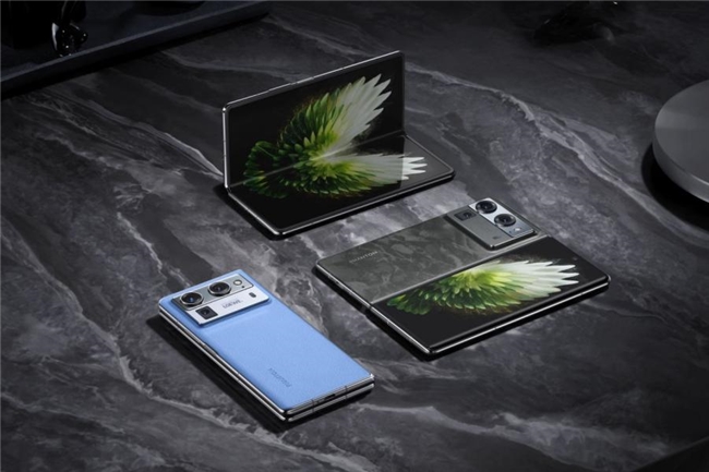 TECNO PHANTOM系列发布全新大小折双旗舰 为科技创新再添重磅力作
