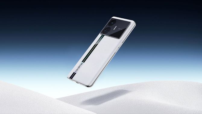 realme“杀疯了”！1TB直屏机才1799元，还有更低的1TB机型吗？