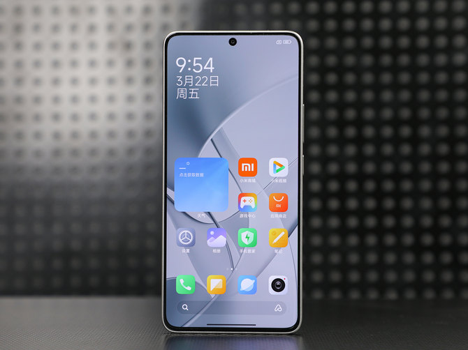 更轻更薄更强！卷到没边的中端机的终极形态！Redmi Turbo 3手机评测