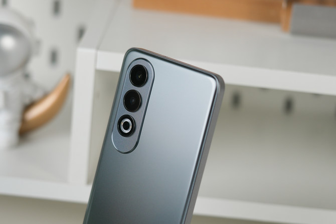 OPPO K12上手：普及百瓦快充，耐用耐摔且轻薄