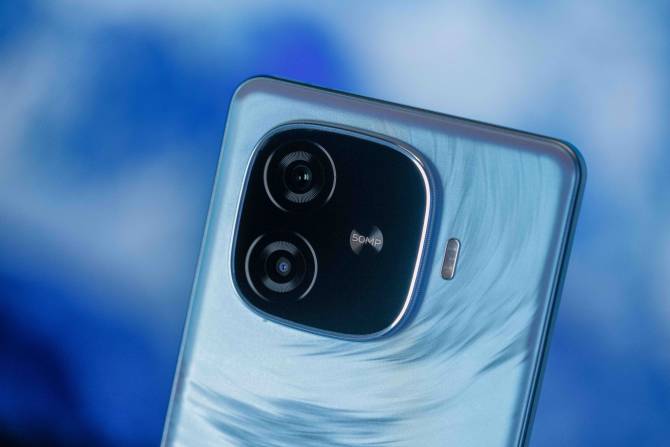 vivo Y200 GT测评：旗舰同款6000mAh大电池，打造轻薄续航新标杆