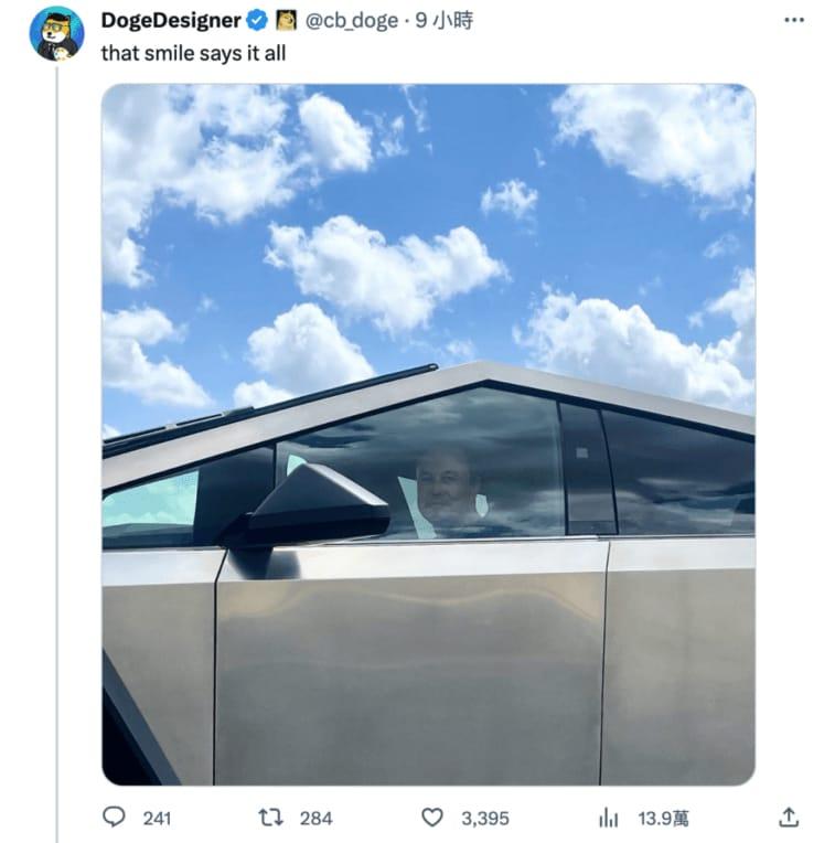 马斯克试驾量产版 Tesla Cybertruck，隔着车窗都看到灿烂笑容
