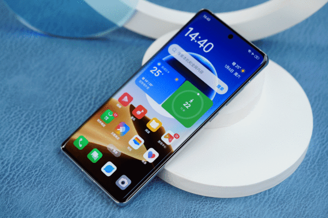 Find X7 Ultra影像体验拉满，外观、屏幕亦有惊喜