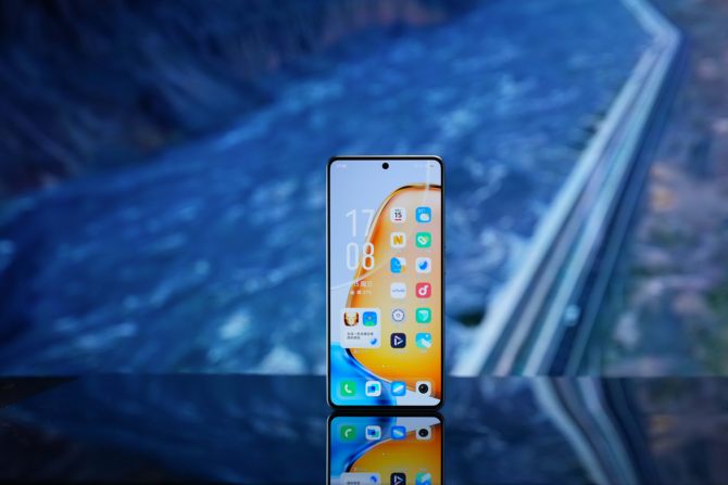vivo Y200 GT测评：旗舰同款6000mAh大电池，打造轻薄续航新标杆