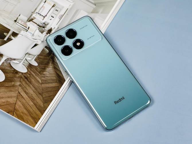这一次友商真的没机会了！Redmi K70系列手机评测