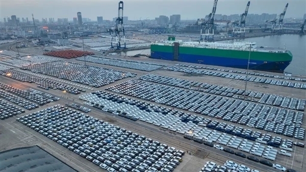 被中国电车卷到崩溃！欧洲车企开始考虑学习空客经验