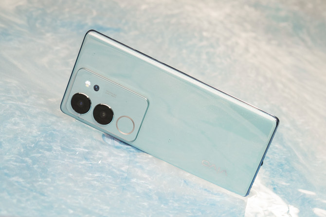 vivo S17 Pro测评：影像再升级，不愧是自拍天花板