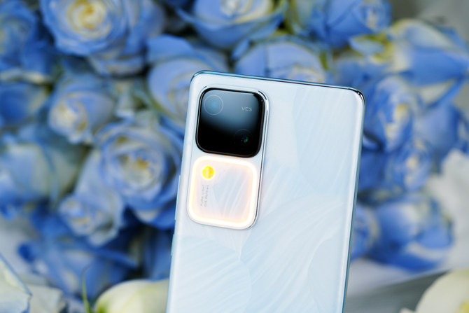 vivo S18体验：轻薄上阵，续写东方美学