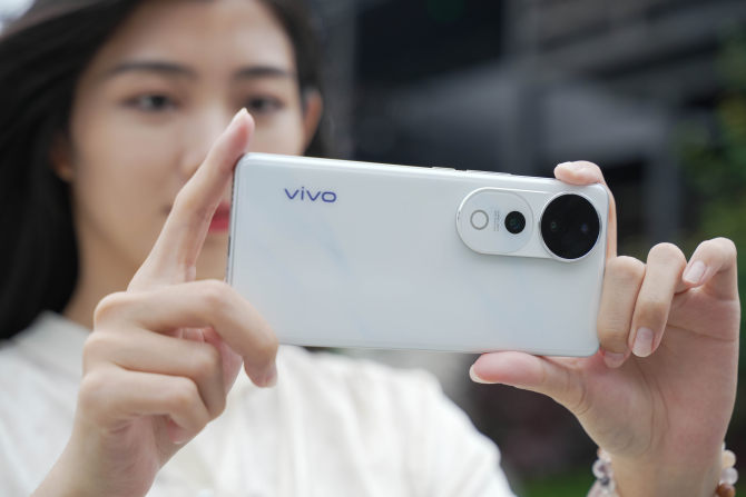 vivo S19 Pro评测：全焦段人像模式，一“部”到位
