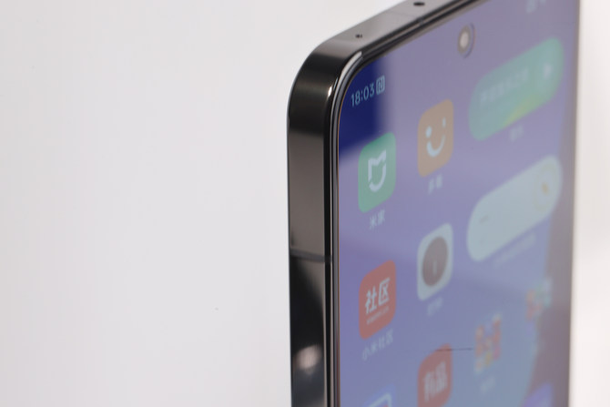 高端化战略三年答卷之作 Xiaomi 13评测
