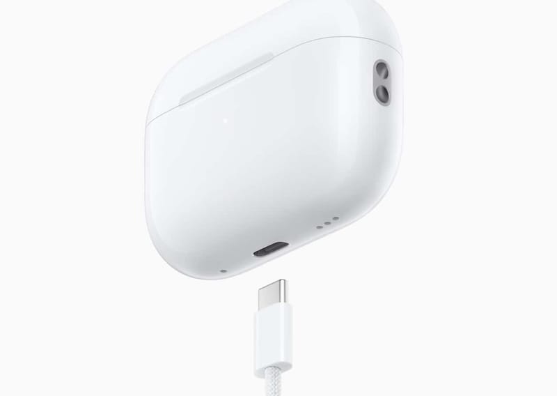 iPhone 15 的 USB-C 接口可以连接什么（附实测功能）