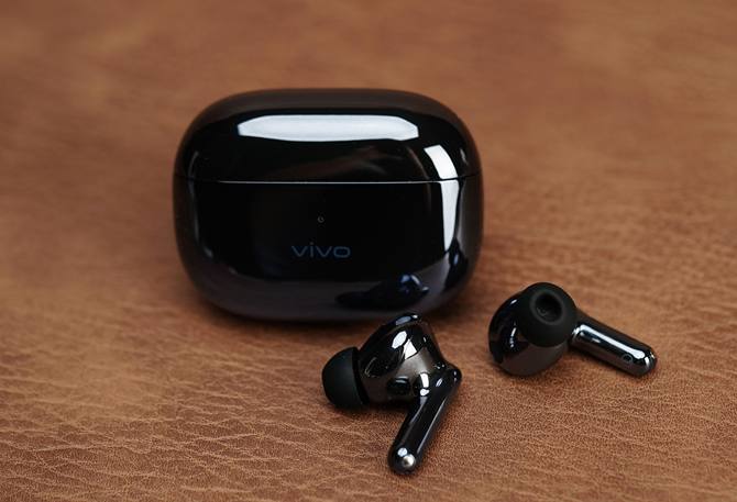 vivo X90 Pro+评测：骁龙8 Gen 2+大底长焦，性能和影像都杀疯了