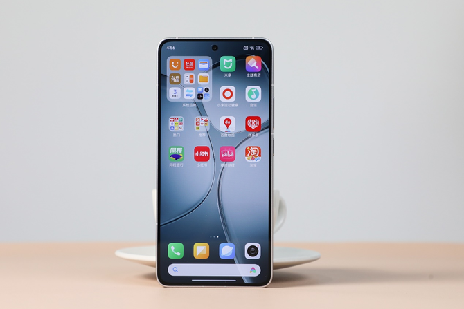游戏性能新王者！Redmi K70 至尊版整机性能评测