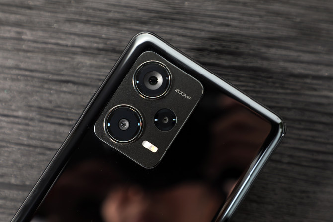 神仙秒充+智能影像体验再升级 Redmi Note 12 探索版评测