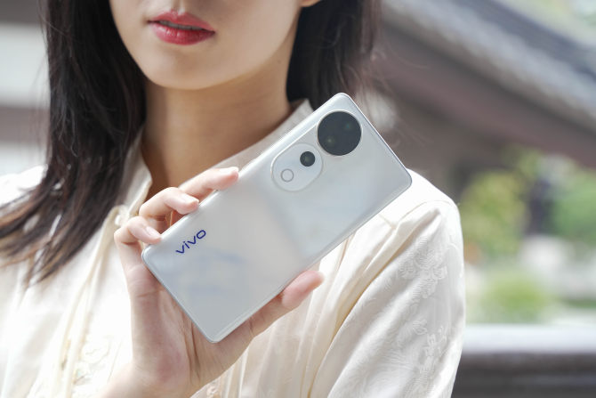 vivo S19 Pro评测：全焦段人像模式，一“部”到位
