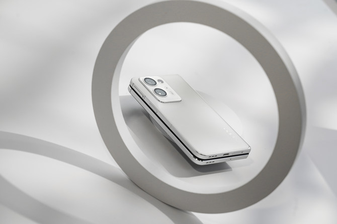 OPPO Find N2评测：配蓝牙手写笔  折叠屏新天花版