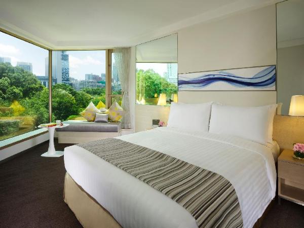 The Royal Pacific Hotel and Towers